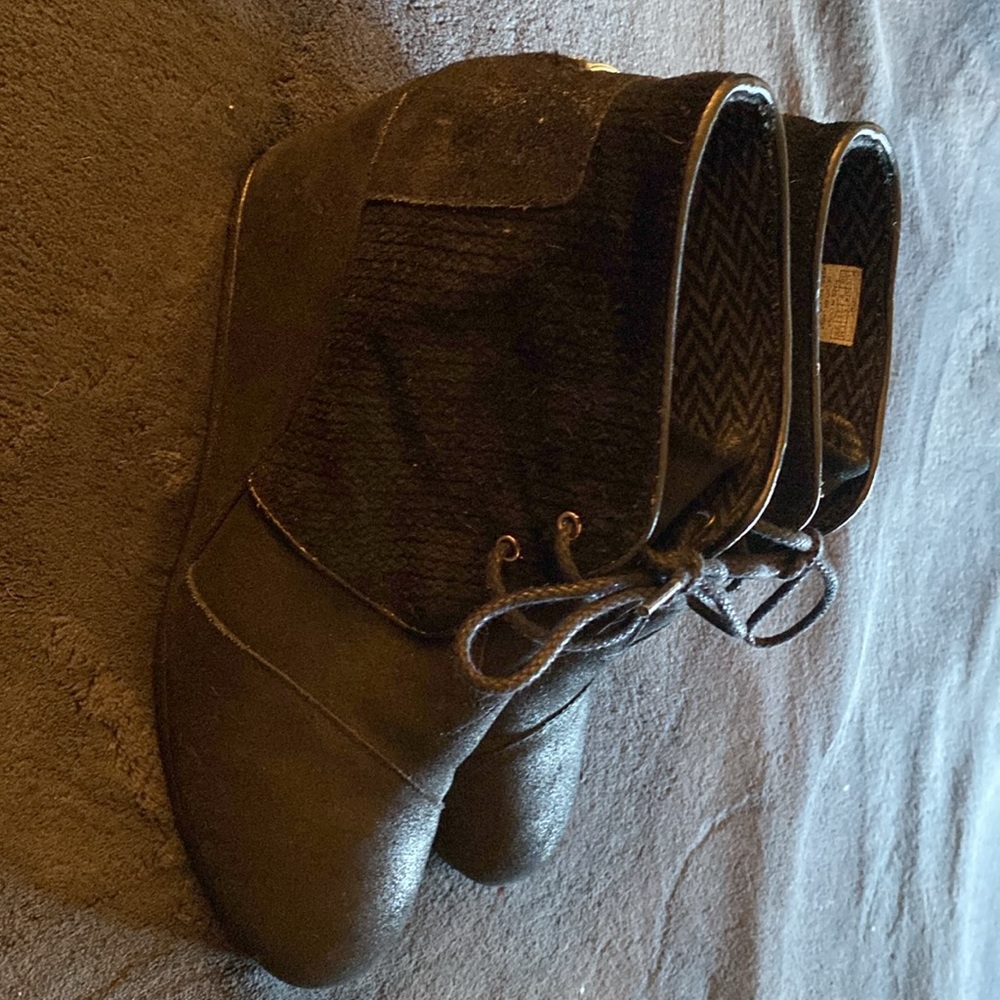 TOMS wedge bootie